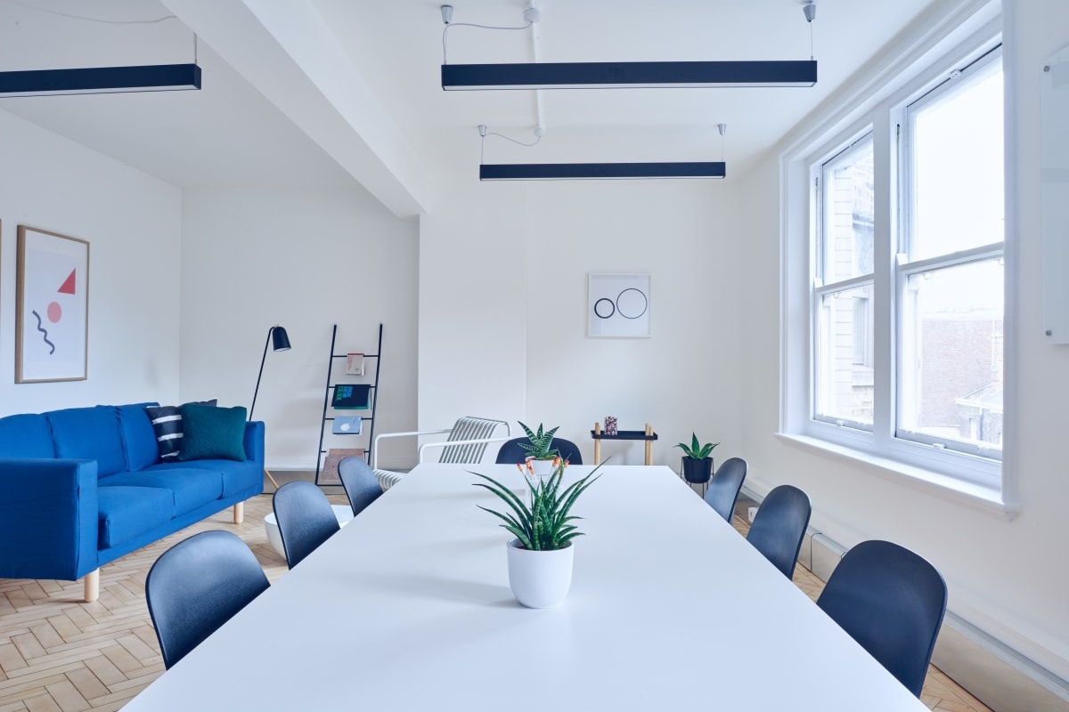 Equipo re/START trabajando